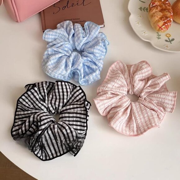 Large Gingham Hair Scrunchies Set 3 pcs Elastic Soft Durable Style main image 8
